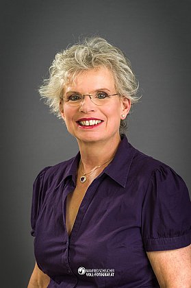 Dr. med. vet. Karin Holler